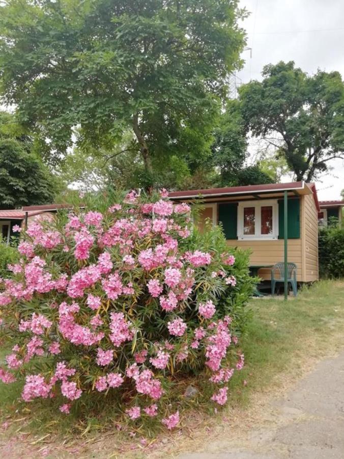 Hu Firenze Certosa Camping In Town إمبرونيتا المظهر الخارجي الصورة