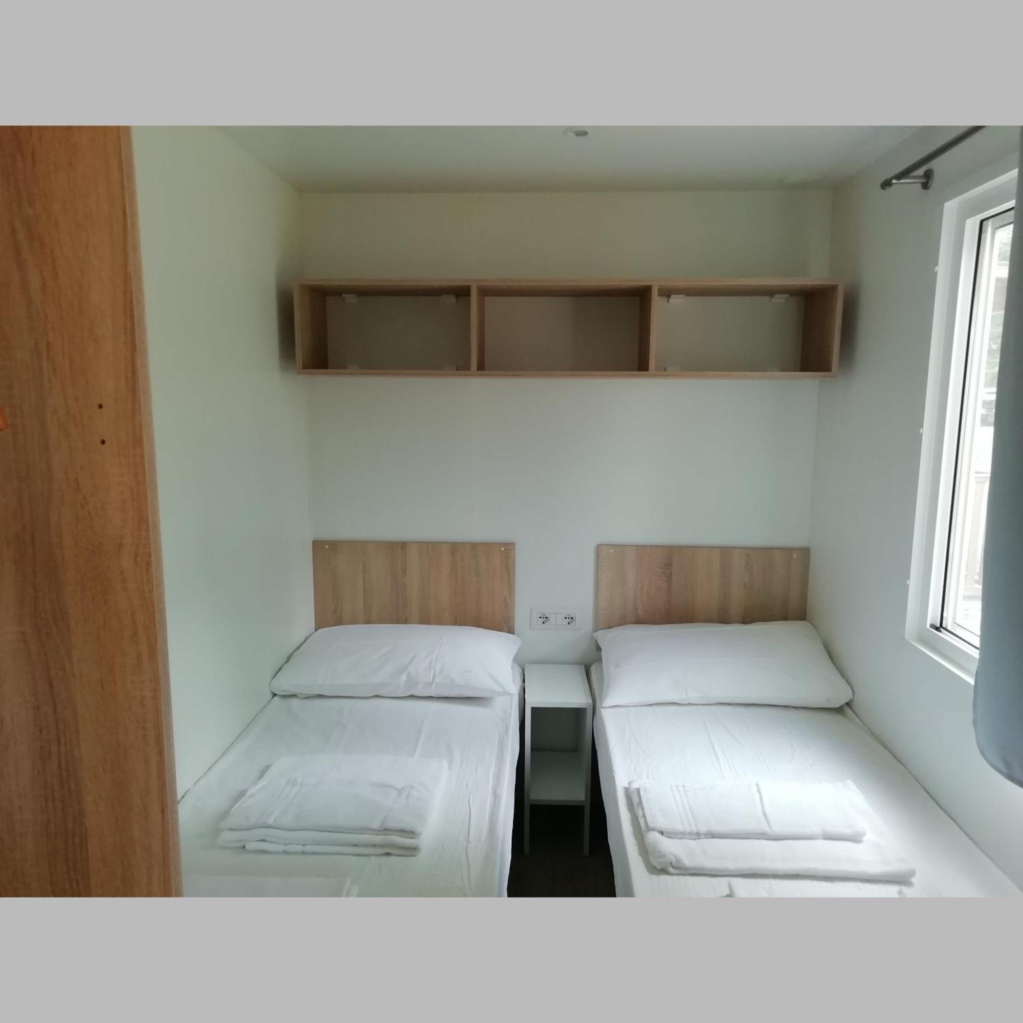 Hu Firenze Certosa Camping In Town إمبرونيتا المظهر الخارجي الصورة