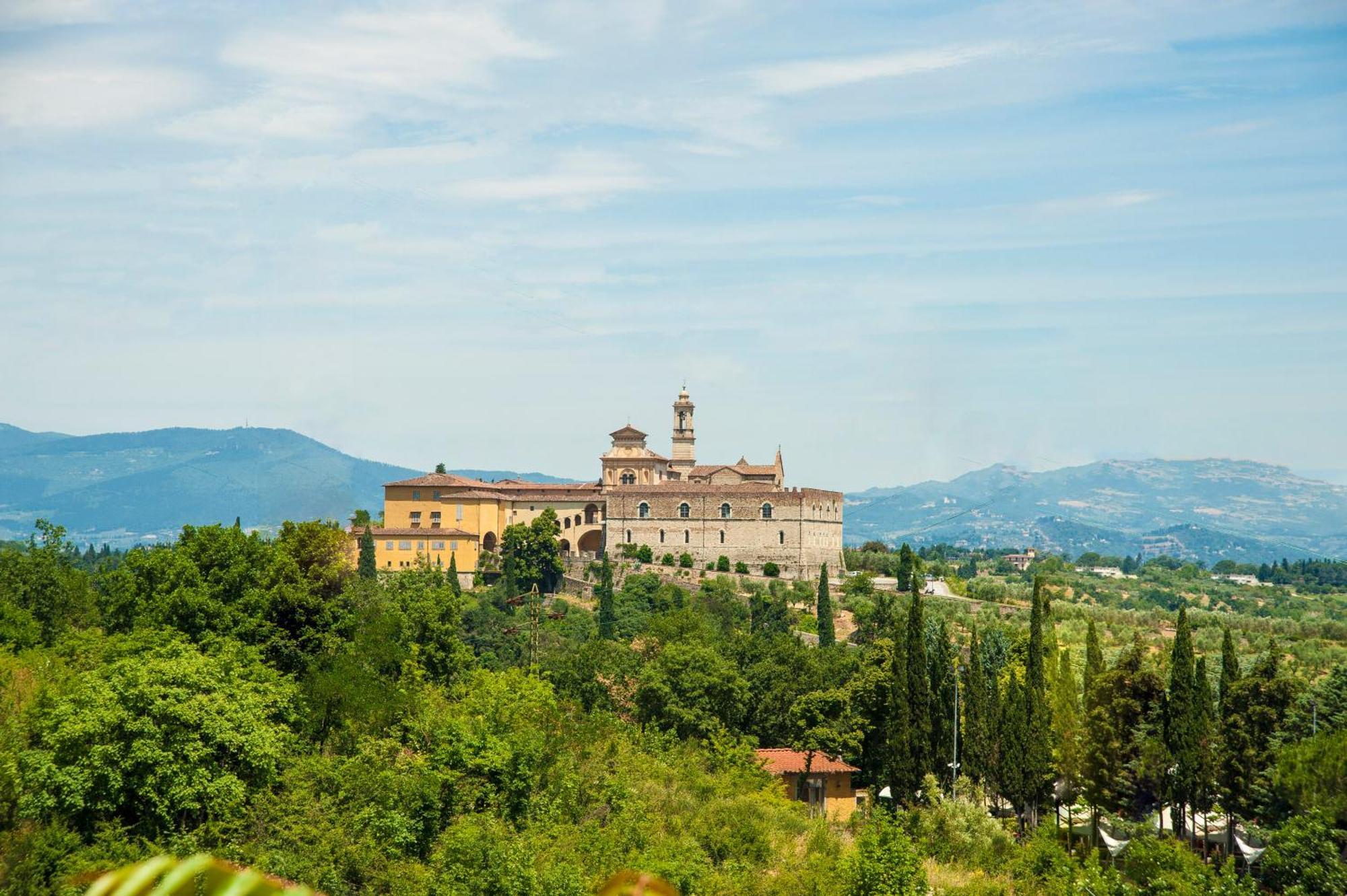 Hu Firenze Certosa Camping In Town إمبرونيتا المظهر الخارجي الصورة