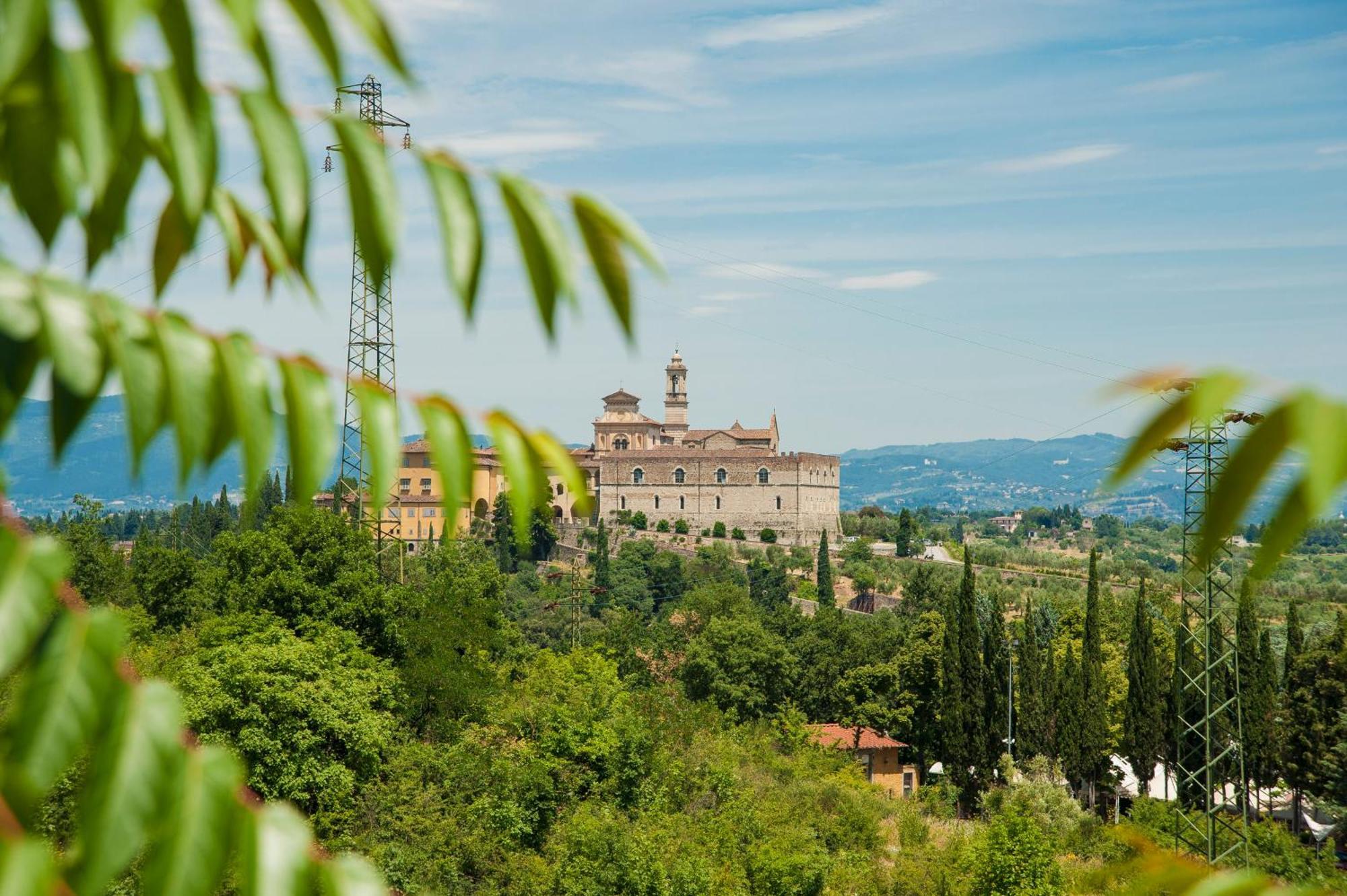 Hu Firenze Certosa Camping In Town إمبرونيتا المظهر الخارجي الصورة